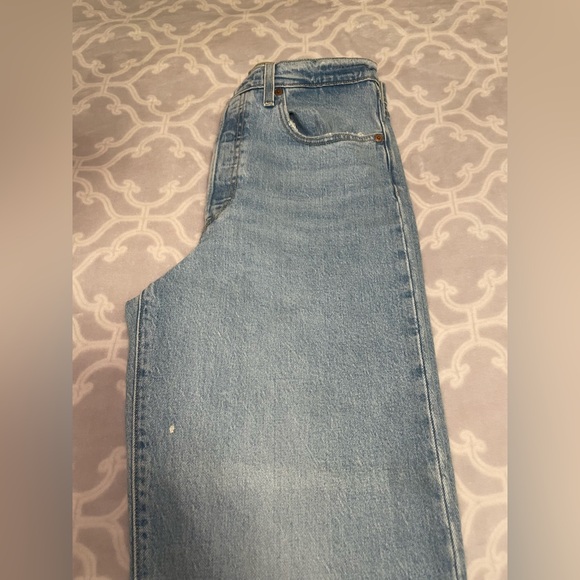 Women’s Levi’s ribcage straight jeans, size 30. Excellent condition. - Picture 6 of 7